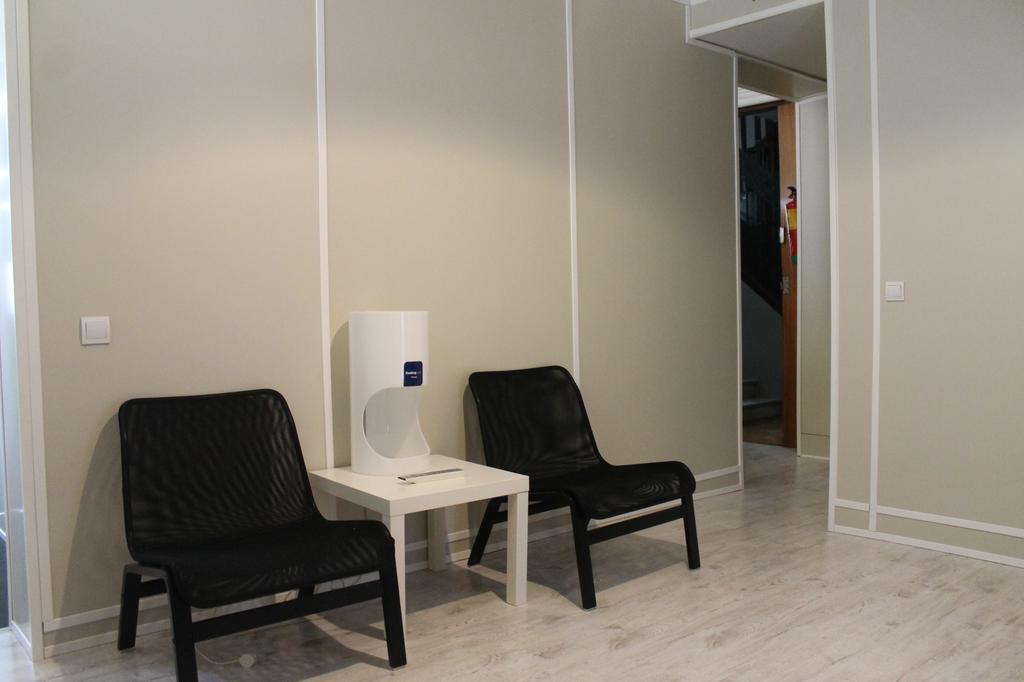 Hostal Trevinca Madrid Luaran gambar